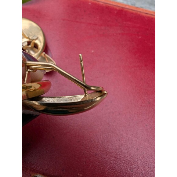 Vintage Chunky Green Earrings, Beachy Shell Earrings - Picture 16 of 16